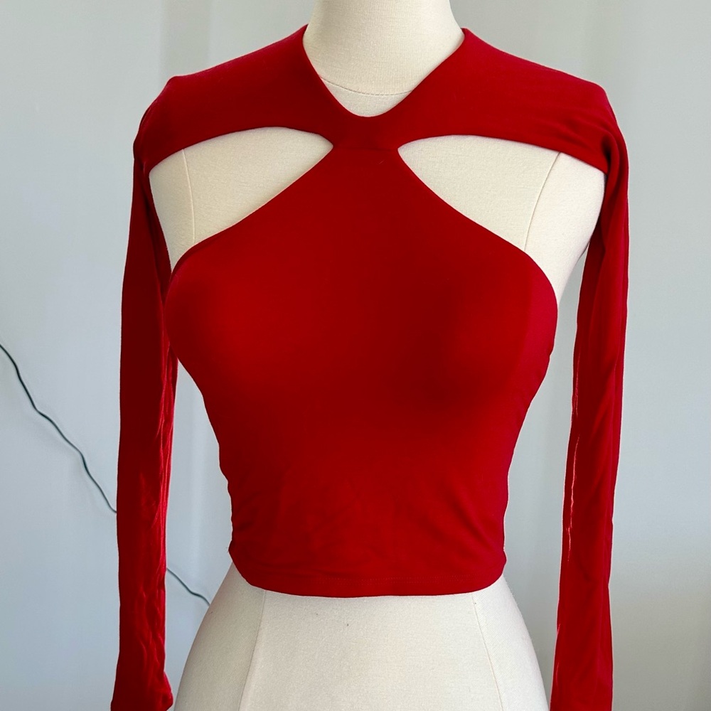 SEROYA Ser.O.Ya Red Halter Top with attached shrug sleeves XS/XXS Red